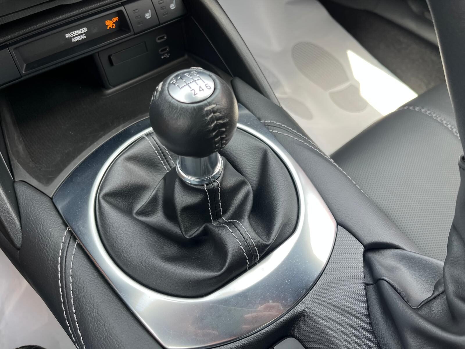 MAZDA MX5 EXCLUSIVELINE