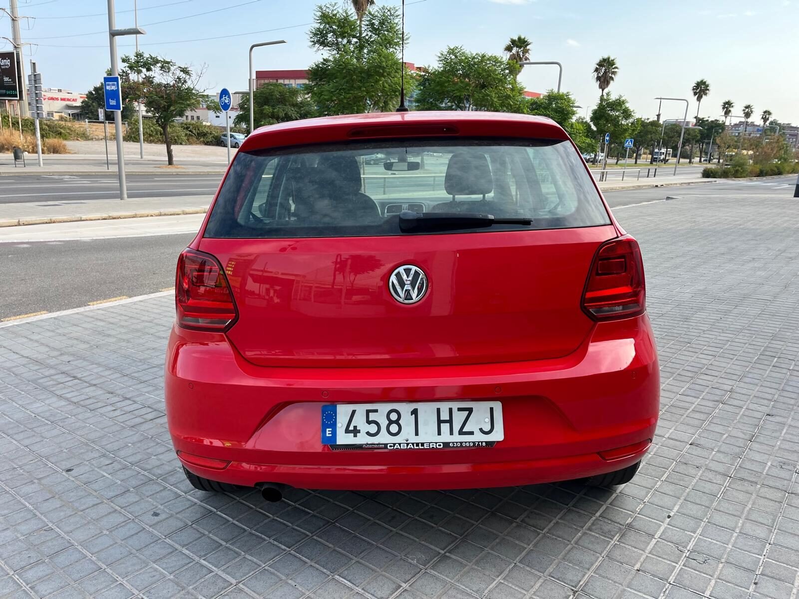 VOLKSWAGEN POLO SPORT