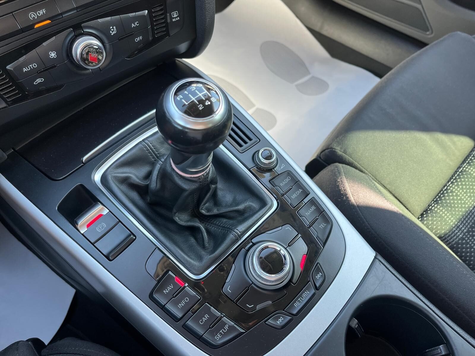 AUDI A4 SLINE