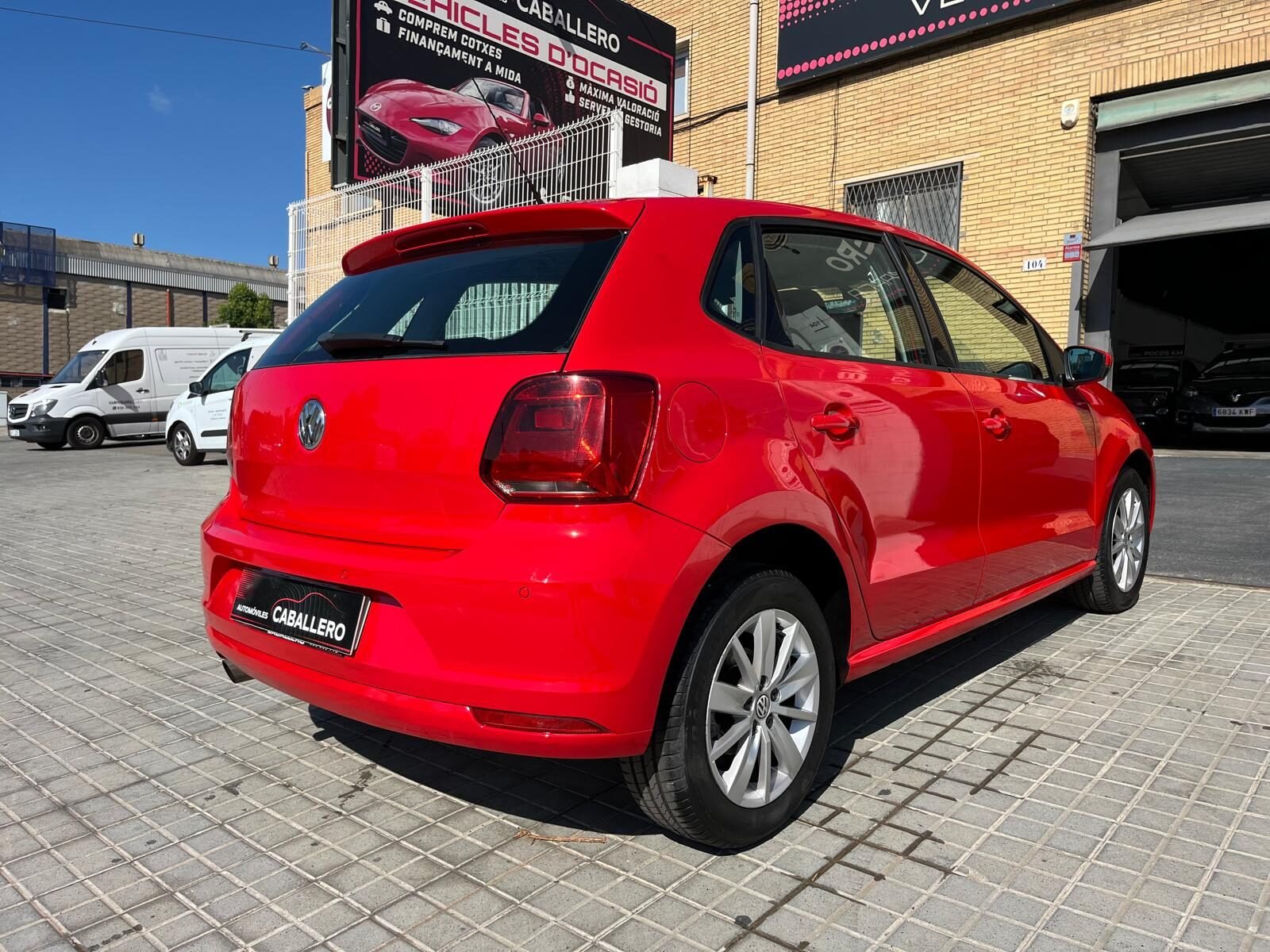 VOLKSWAGEN POLO SPORT