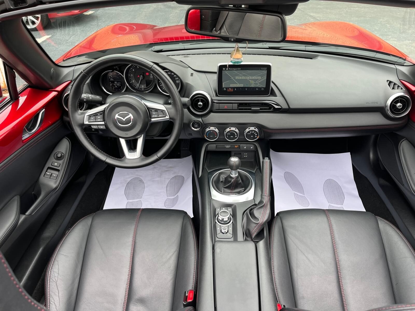 MAZDA MX5 LUXURY