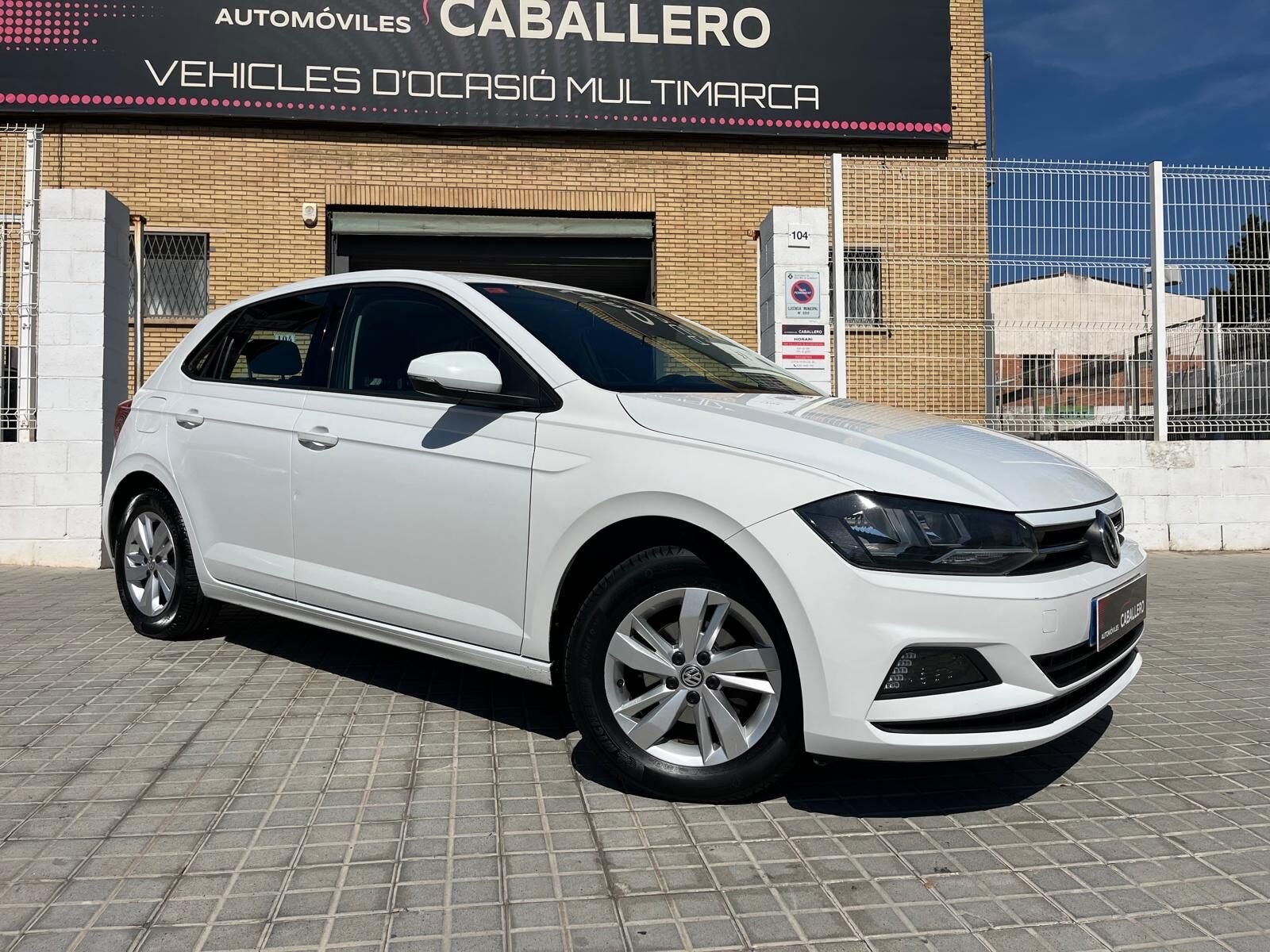 VOLKSWAGEN POLO ADVANCE