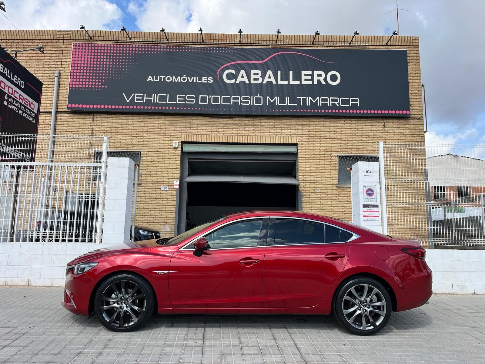 MAZDA 6 LUXURY
