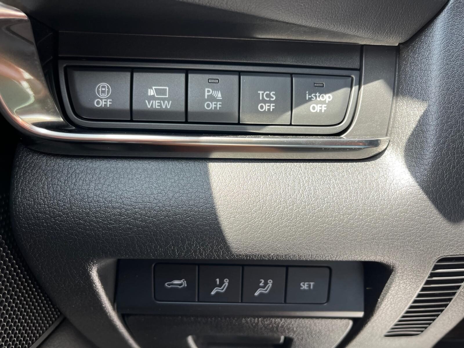 MAZDA CX30 ZENITH BLACK SAFETY BOSE