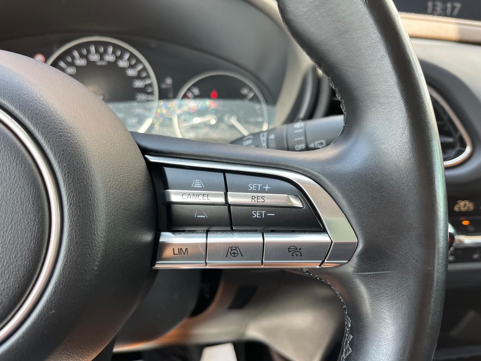 MAZDA CX30 ZENITH BLACK SAFETY BOSE