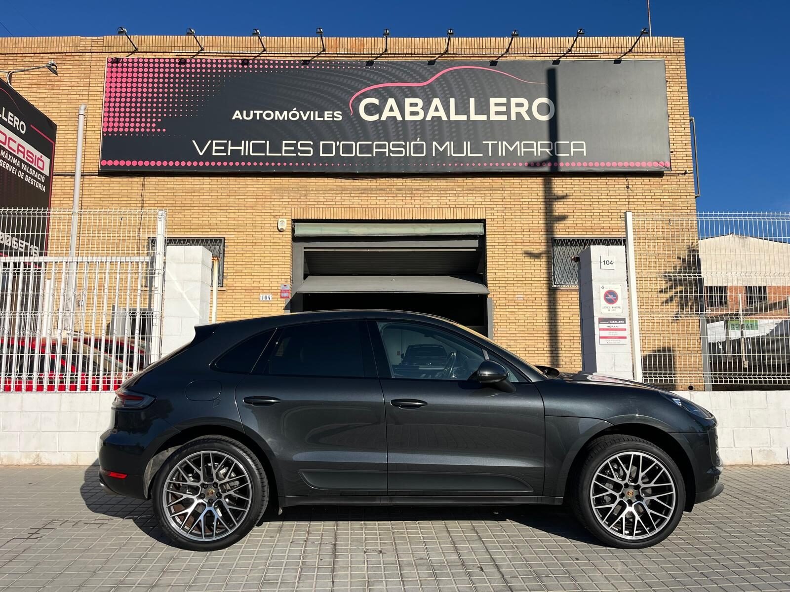 PORSCHE Macan S