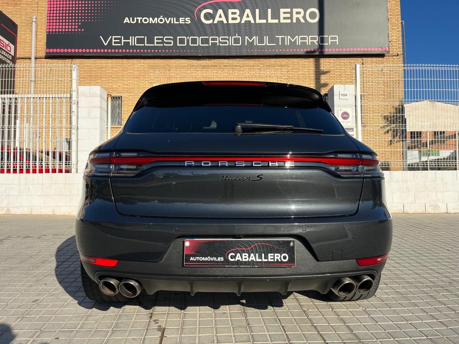 PORSCHE Macan S