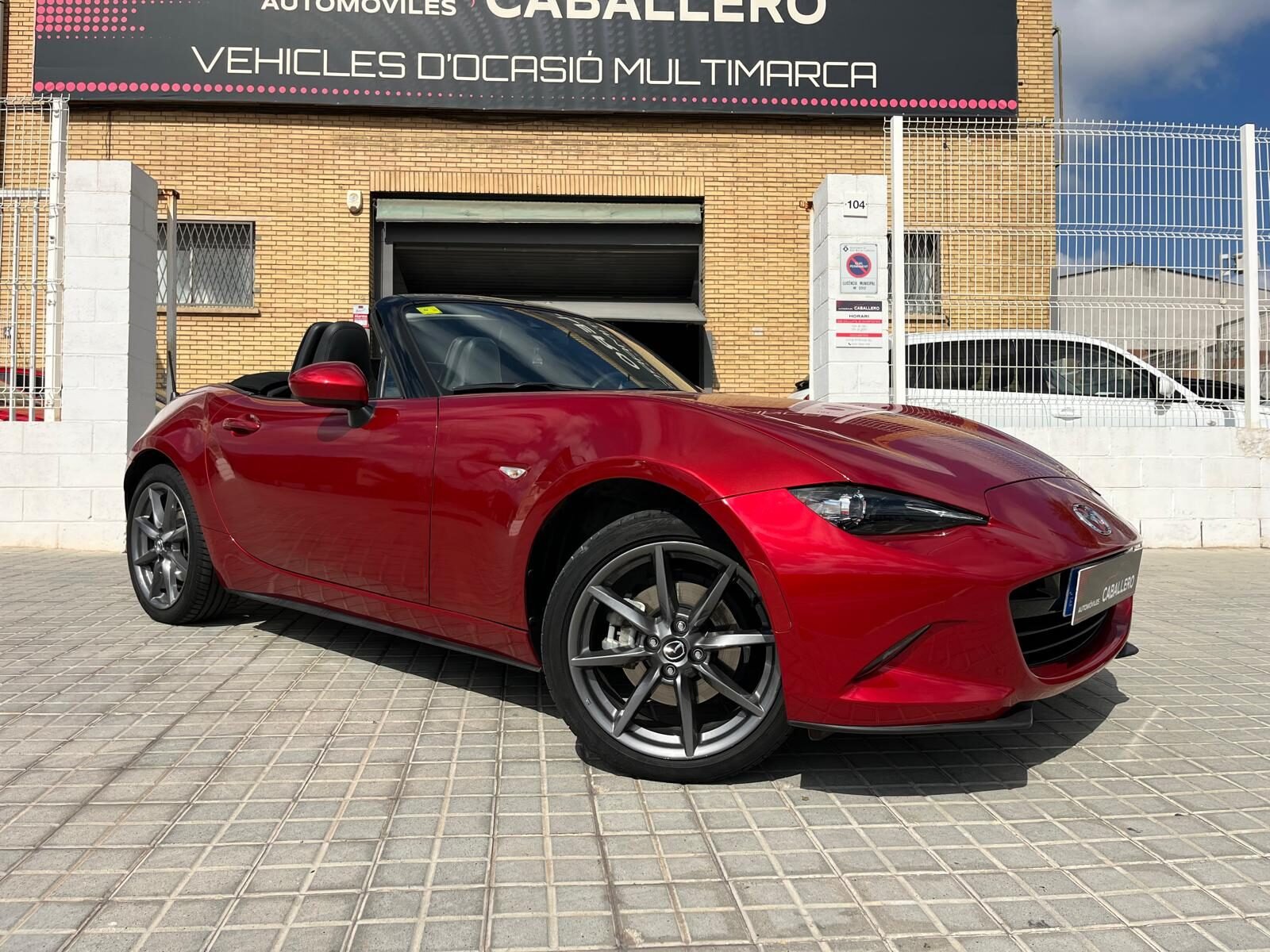 MAZDA MX5 LUXURY