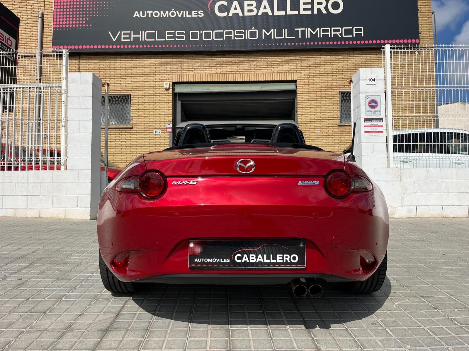 MAZDA MX5 LUXURY