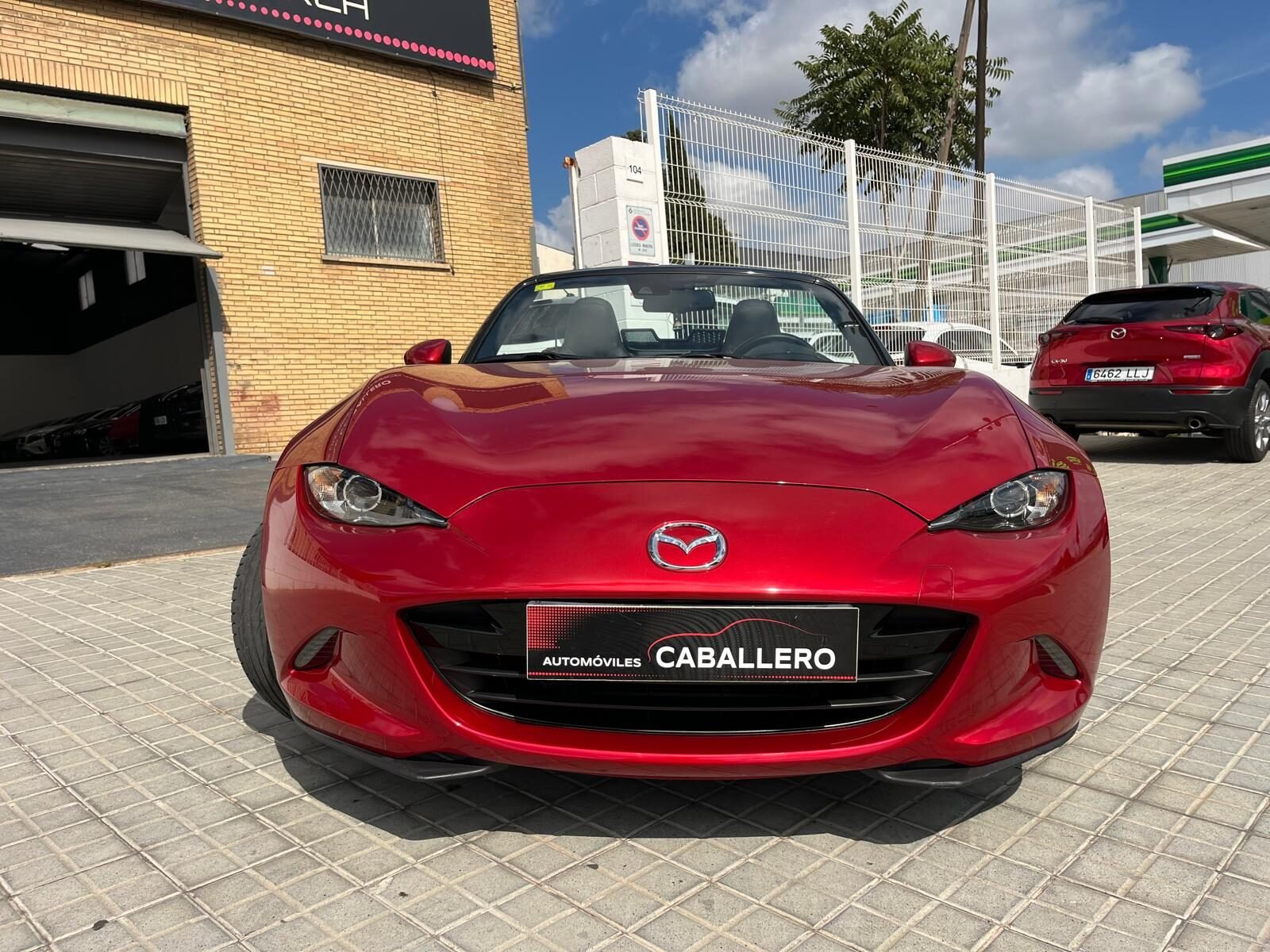 MAZDA MX5 LUXURY