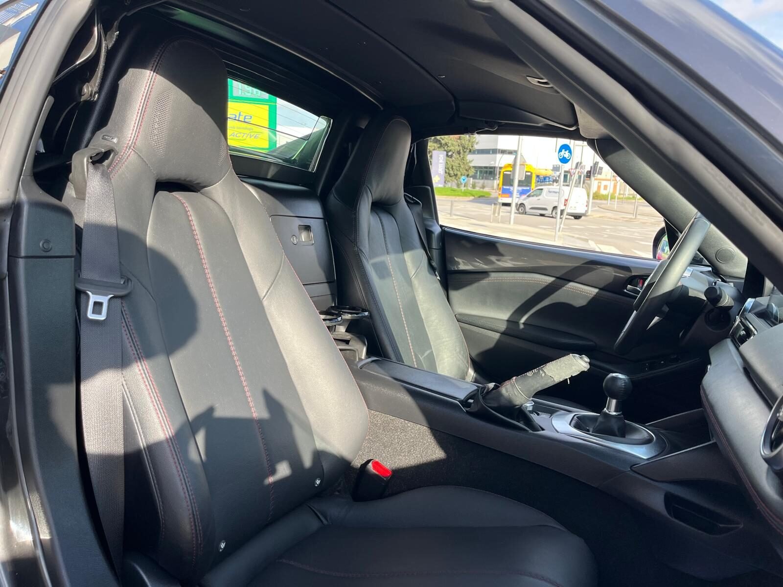MAZDA MX5 RF ZENITH