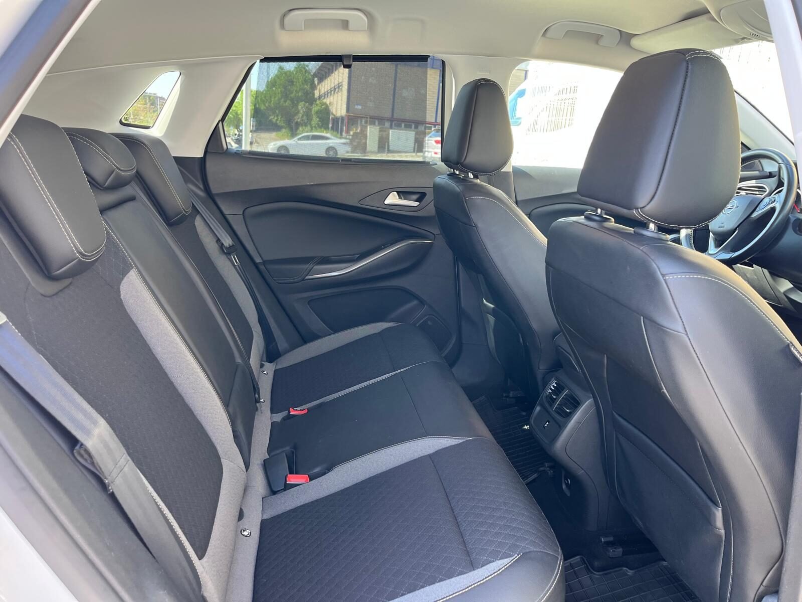 OPEL GRANDLAND X 4X4 