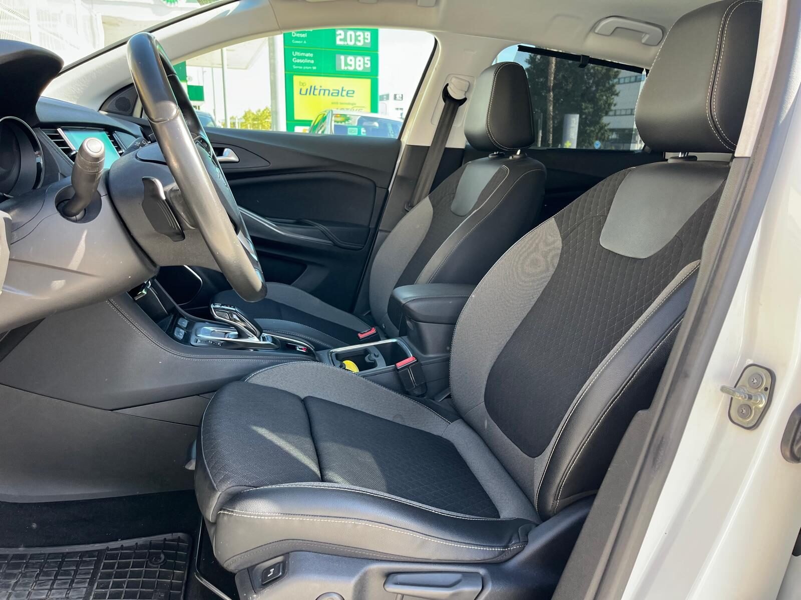 OPEL GRANDLAND X 4X4 