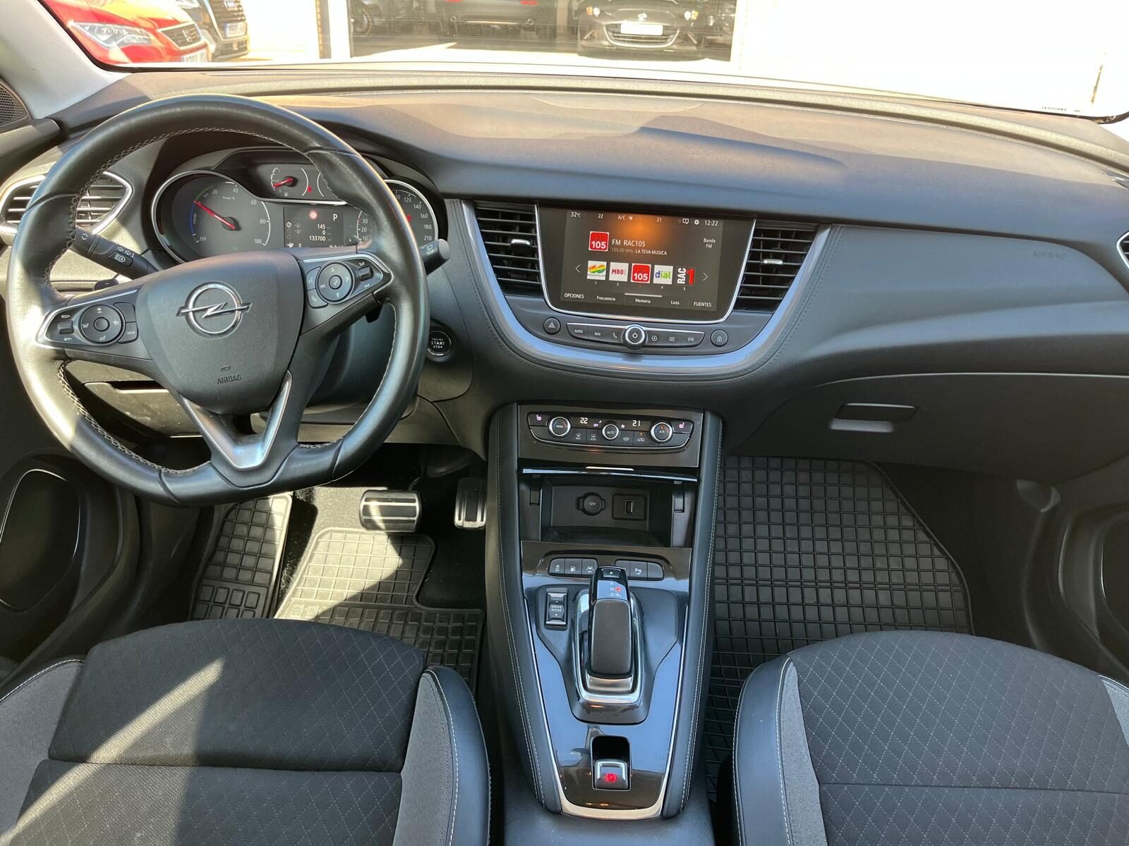 OPEL GRANDLAND X 4X4 