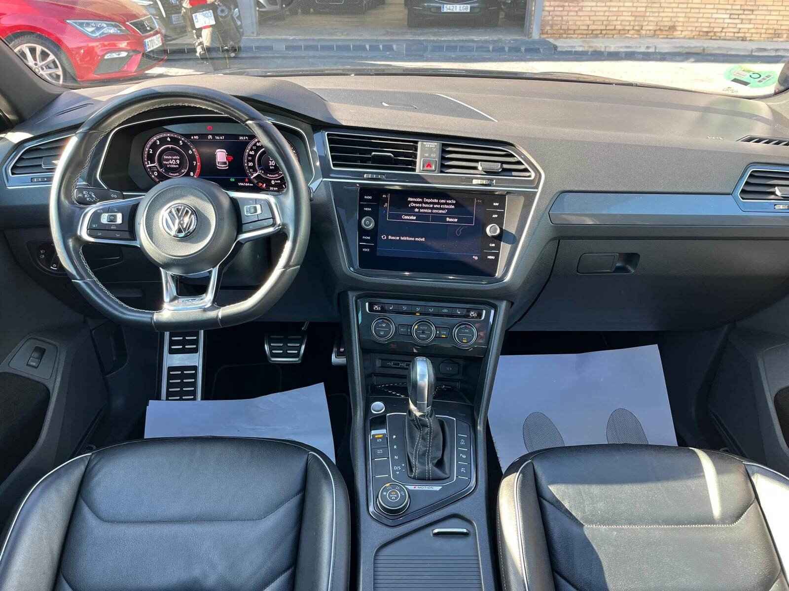 VOLKSWAGEN TIGUAN R LINE 2.0TSI SPORT
