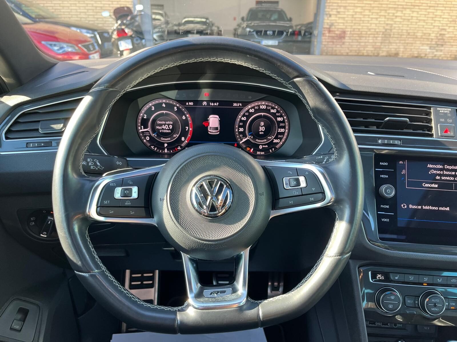VOLKSWAGEN TIGUAN R LINE 2.0TSI SPORT