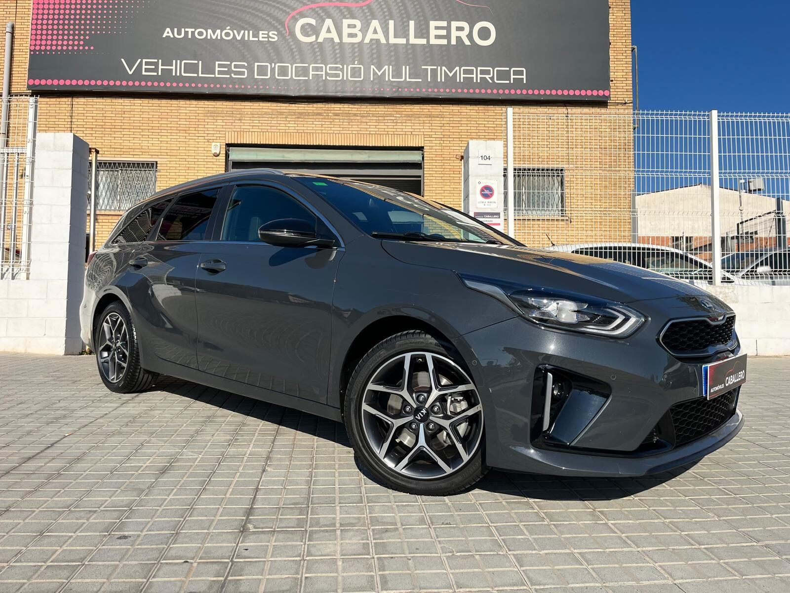 KIA CEED TOURER GT LINE