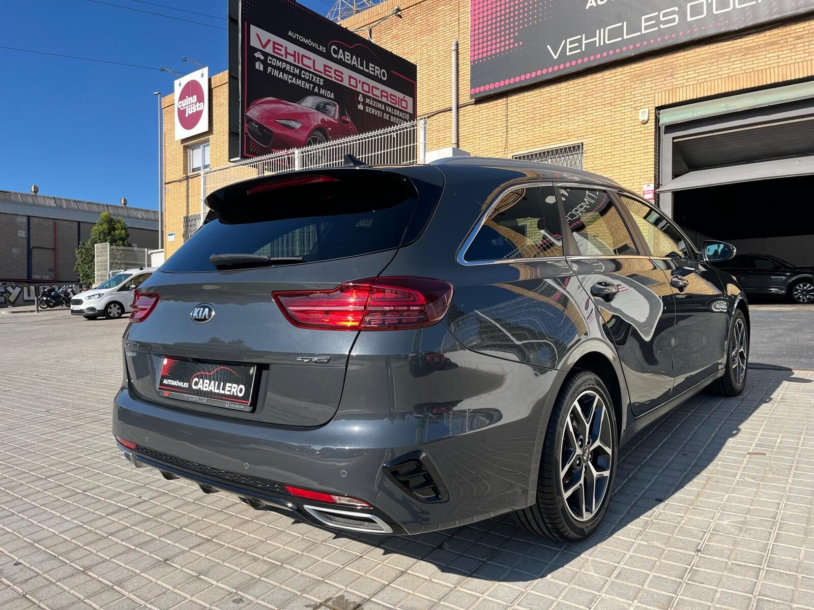 KIA CEED TOURER GT LINE